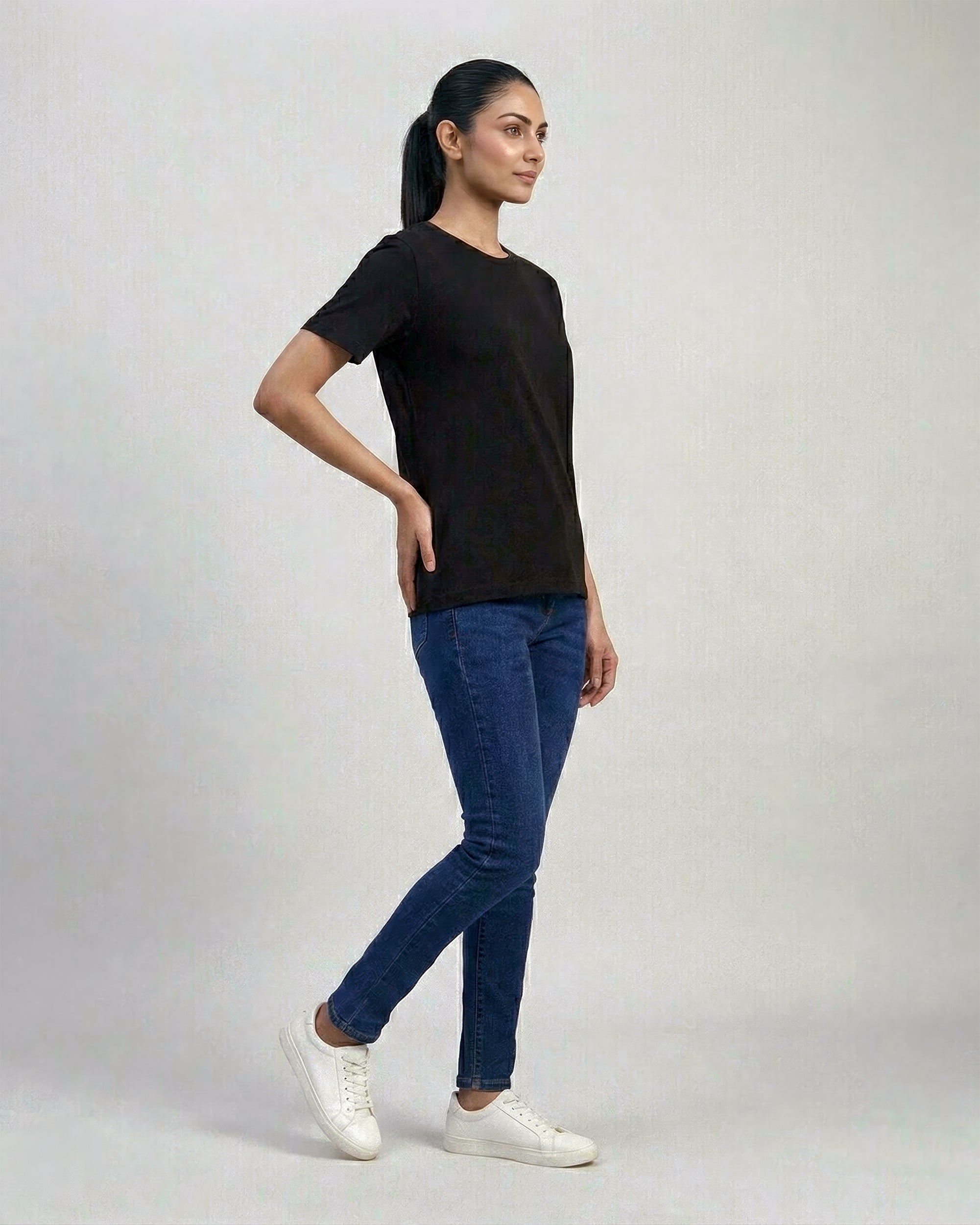 Classic Crew Tee – Black