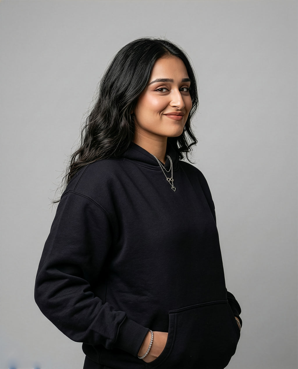 ORIGINAL Hoodie – Noor Black