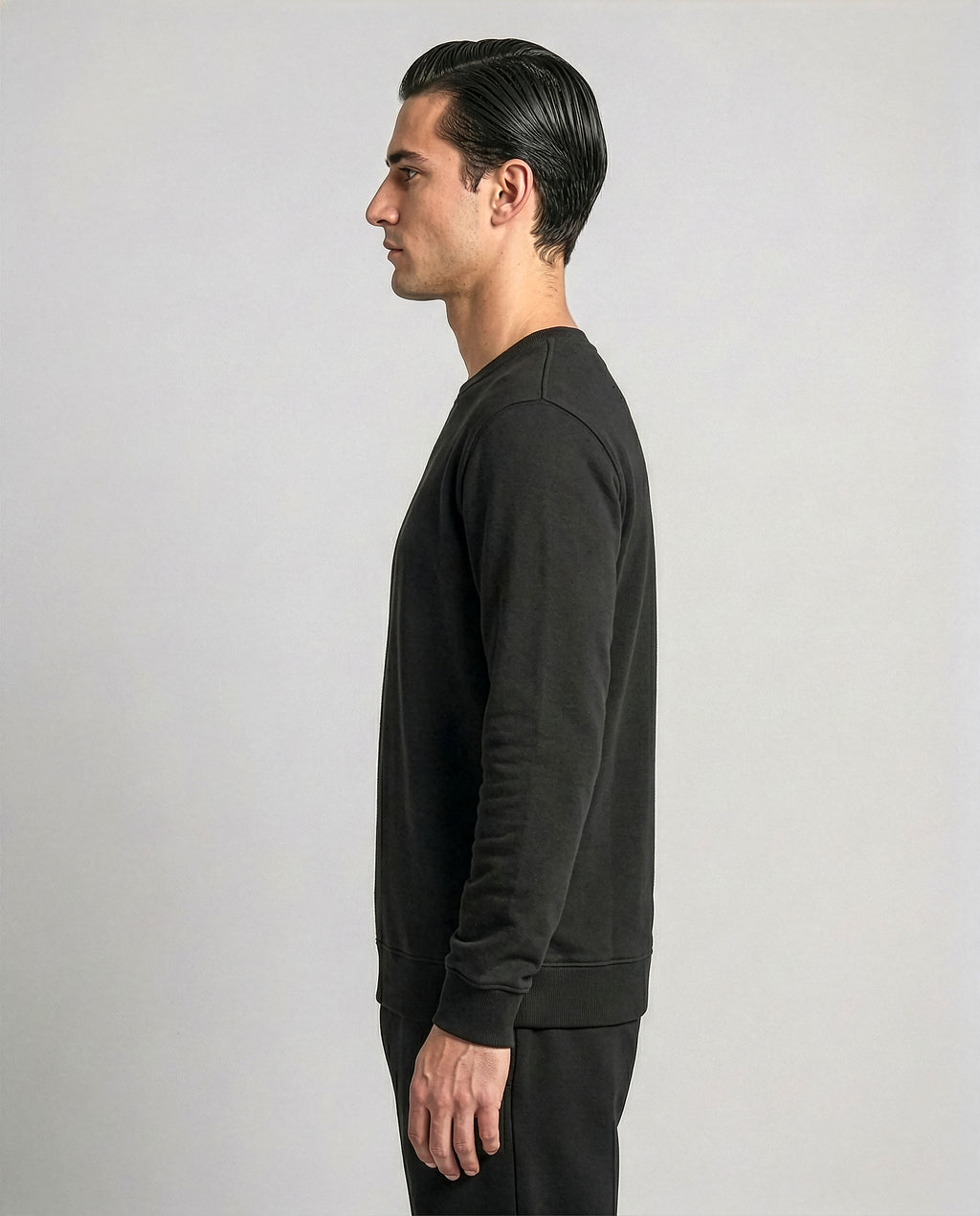 SIGNATURE Sweatshirt – Noor Black