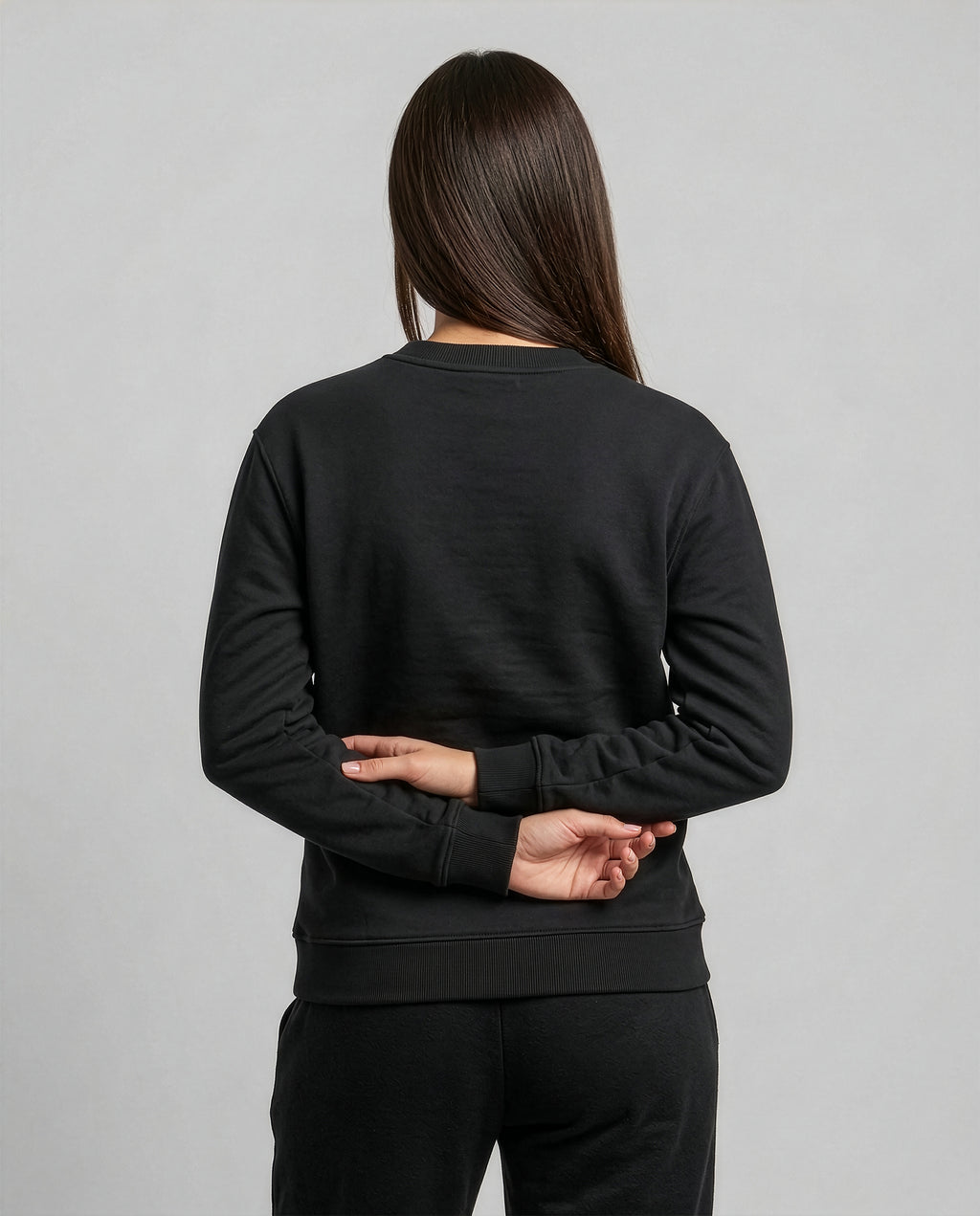 SIGNATURE Sweatshirt – Noor Black