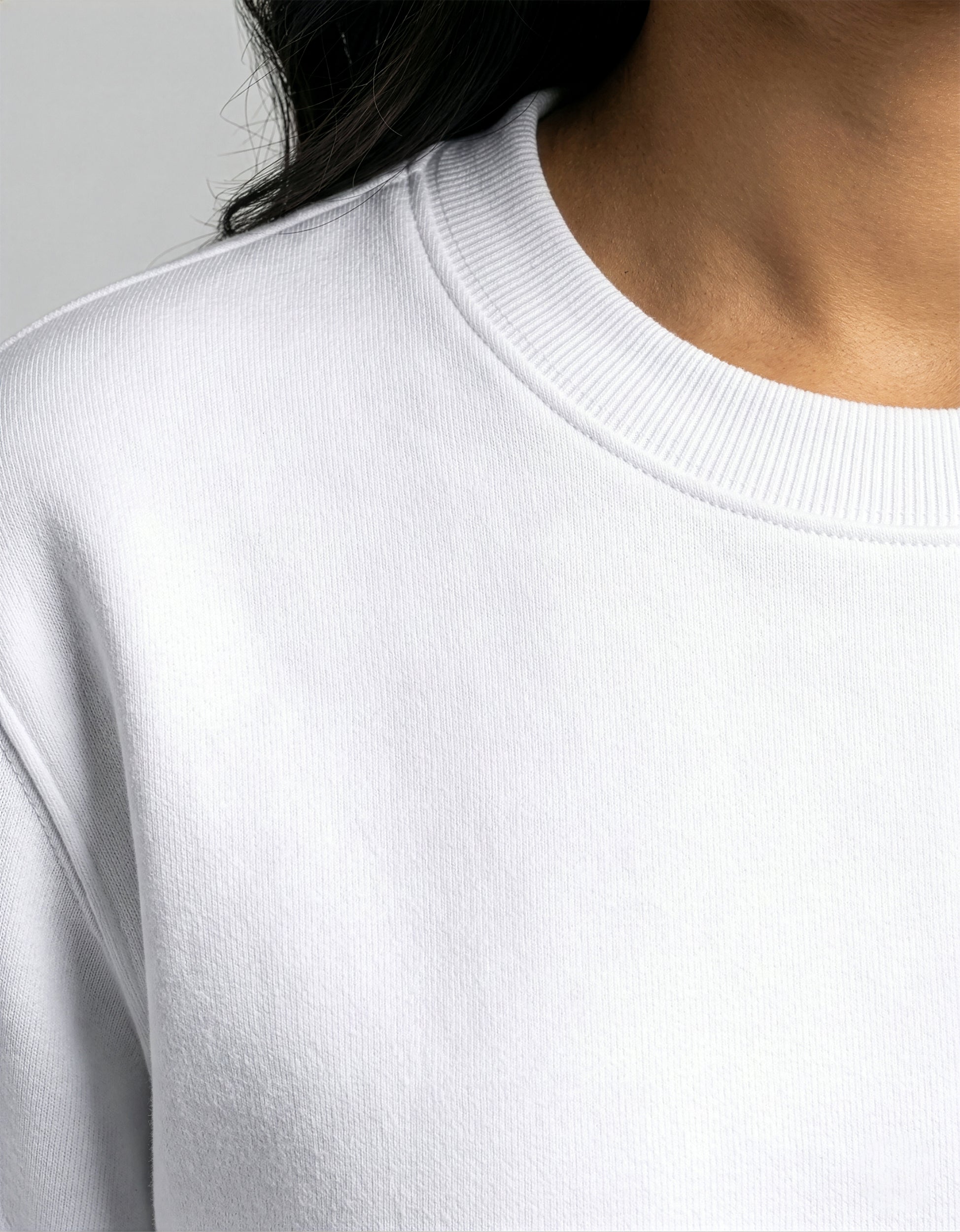 SIGNATURE Sweatshirt – Rui White