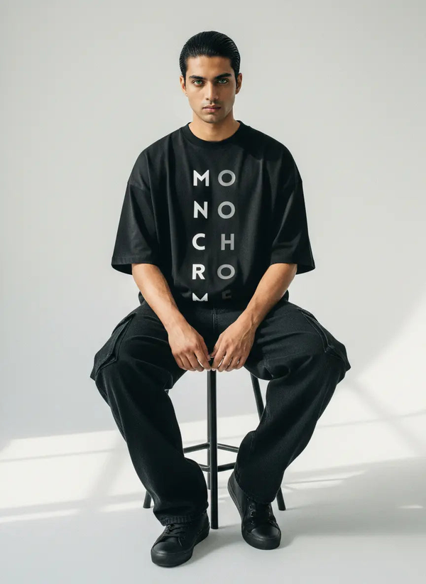 Monochrome Oversized Tee – Noor Black - Ekvaar