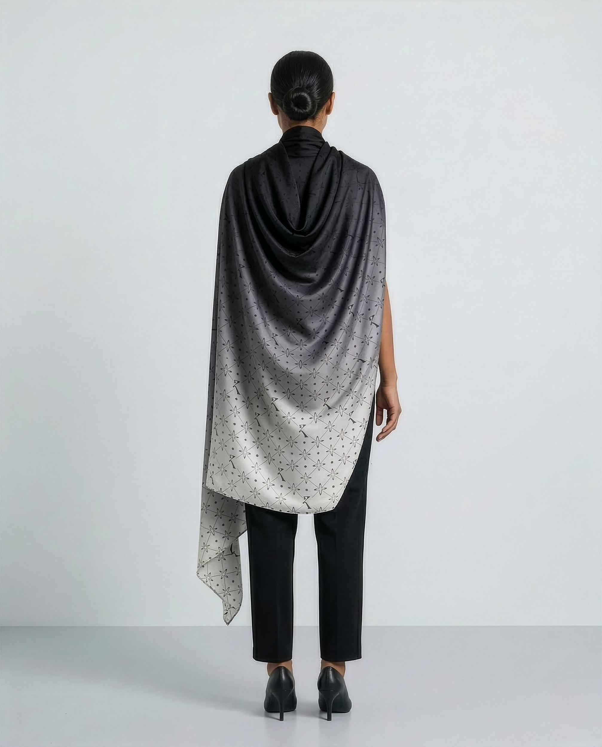 Original Stole – Noor Black