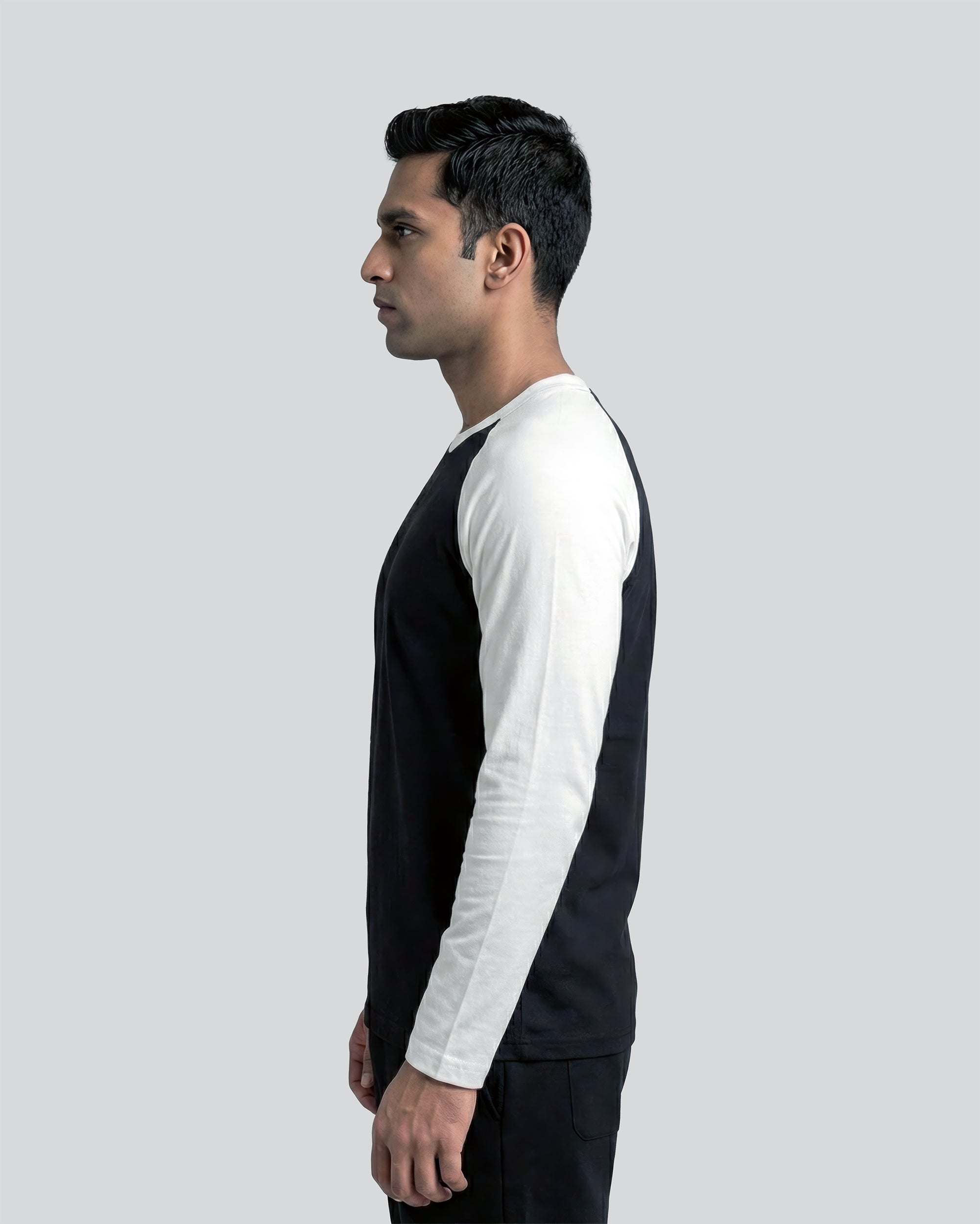 Raglan T-Shirt – Black
