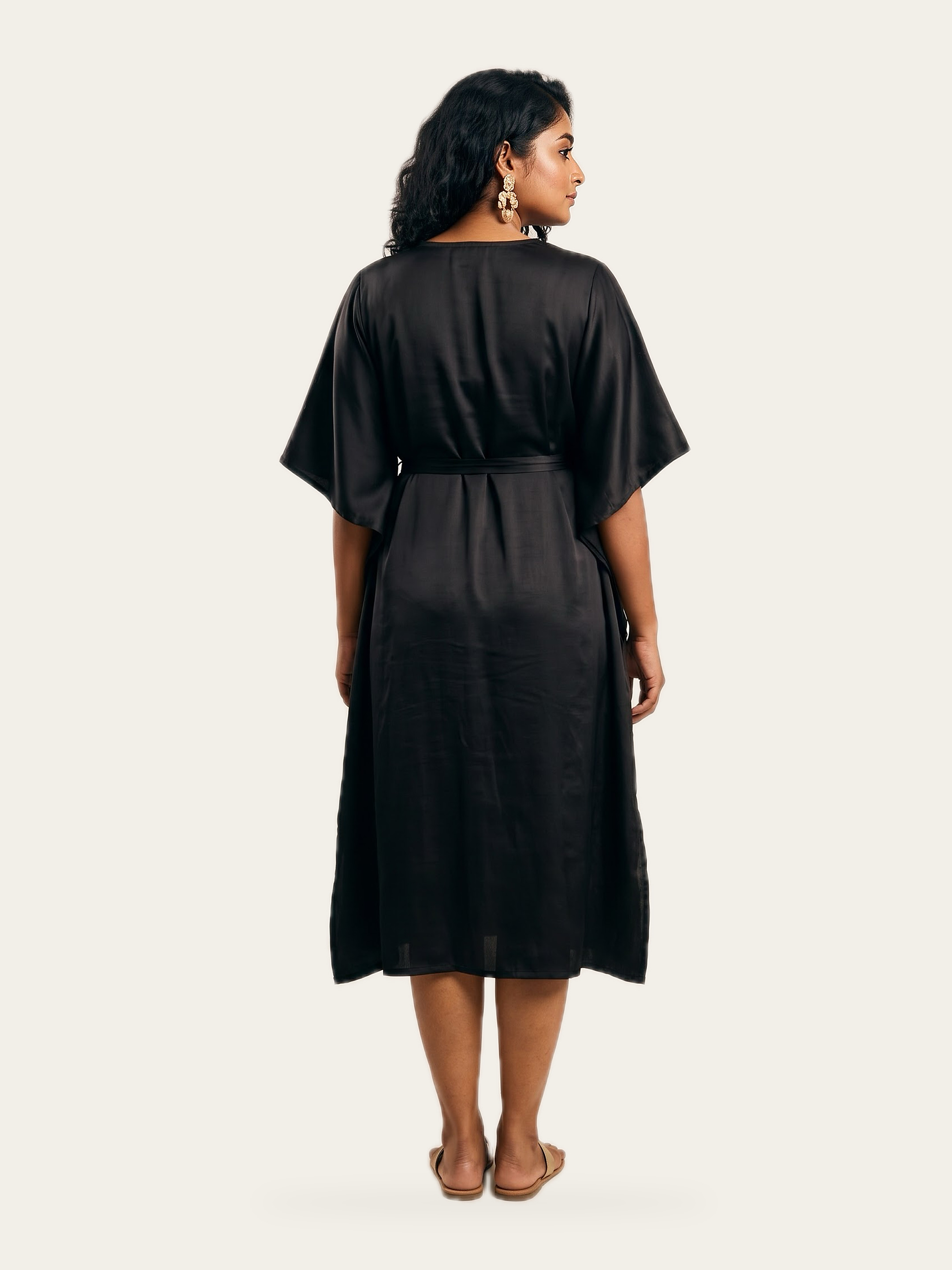 EASE kaftan in Noor Black, back view