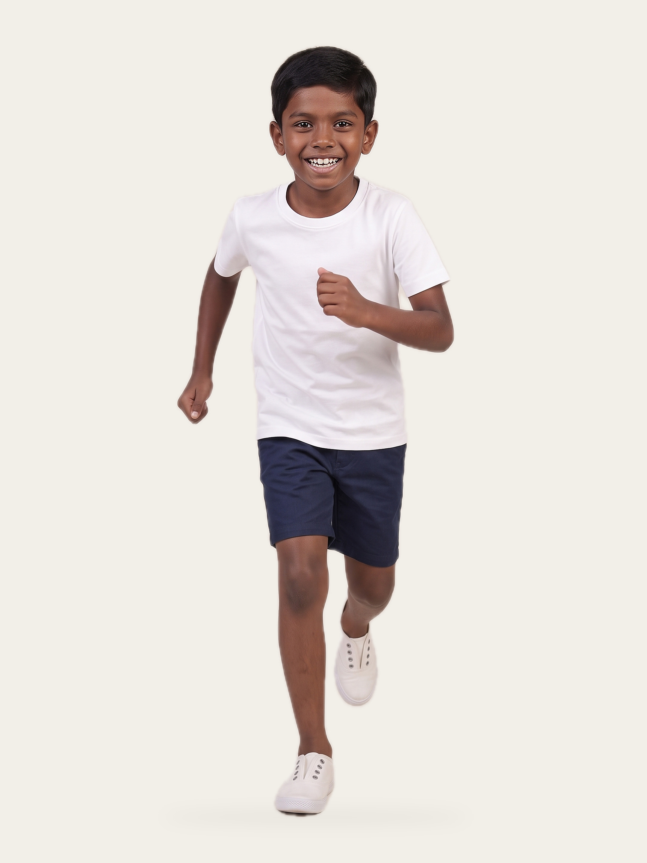 Child playing in a Rui White MINI crew tee