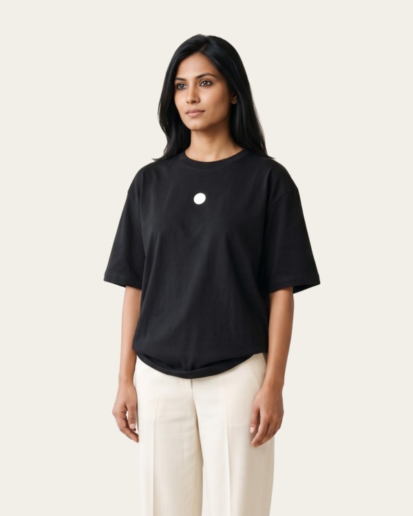 NAKED Dot Oversized Tee